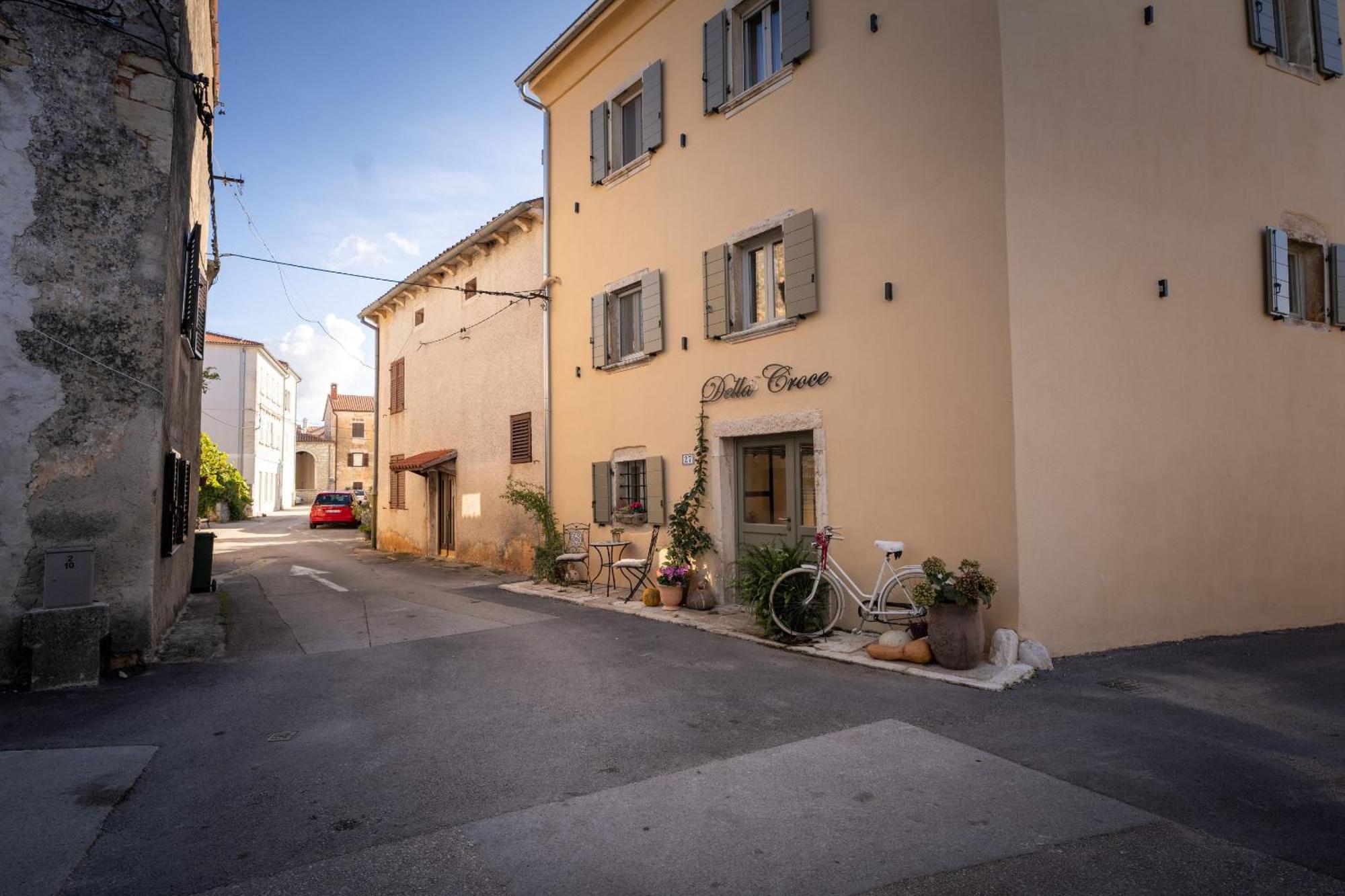 Della Croce Bed&Breakfast Svetvinčenat Esterno foto