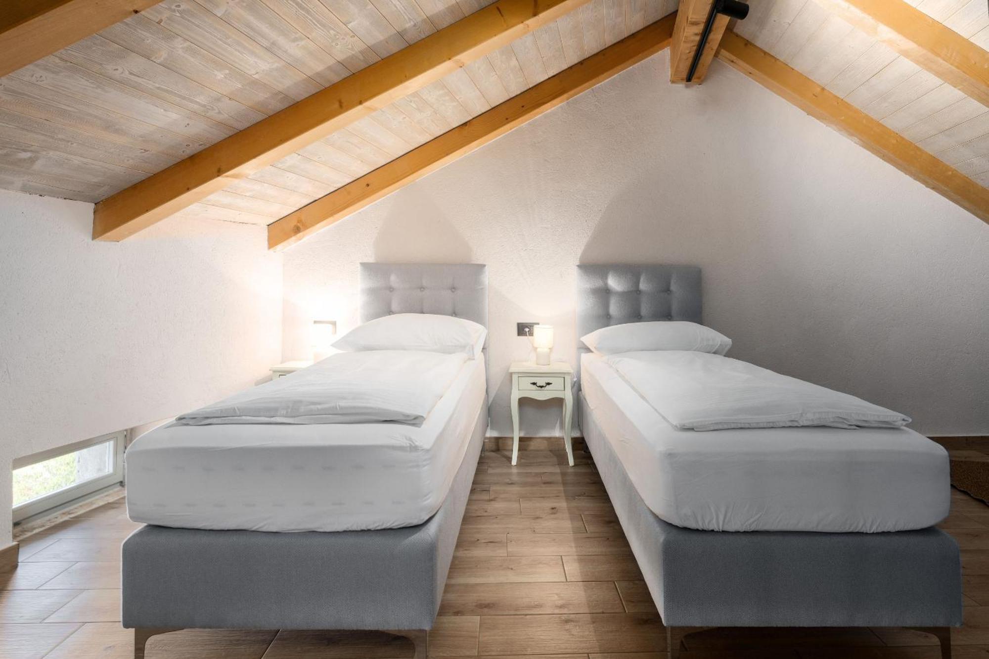 Della Croce Bed&Breakfast Svetvinčenat Esterno foto