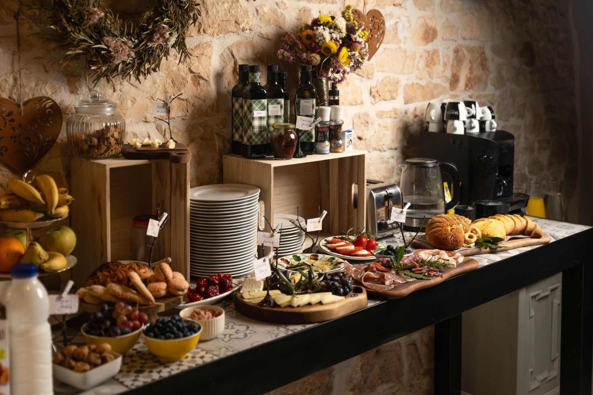 Della Croce Bed&Breakfast Svetvinčenat Esterno foto