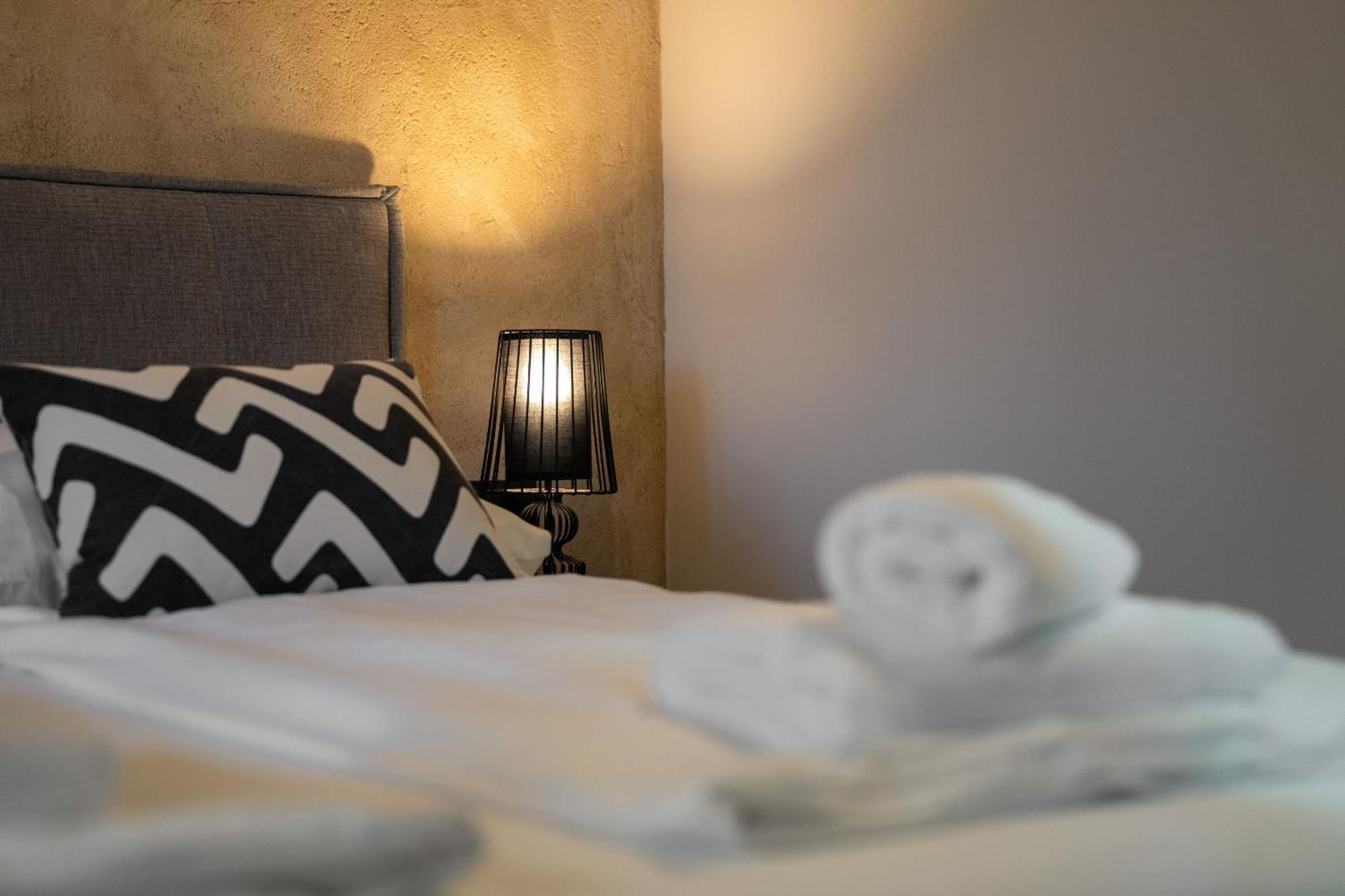 Della Croce Bed&Breakfast Svetvinčenat Esterno foto