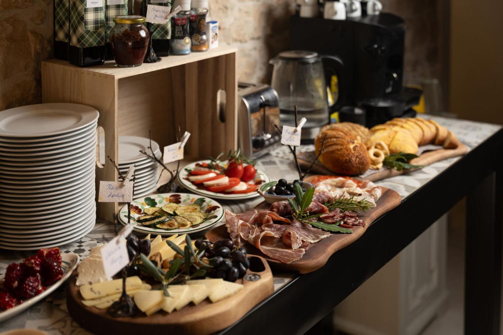 Della Croce Bed&Breakfast Svetvinčenat Esterno foto